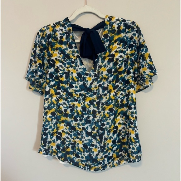 H&M | Blue & Yellow Watercolor Bow Back Flowy Blouse | Size 8 - Picture 6 of 9